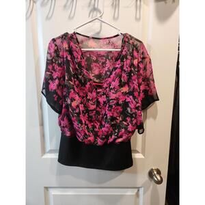ELLE womens blouse-Small-NWT